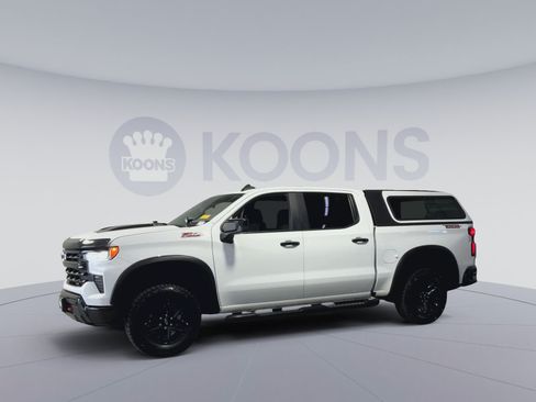 Used 2024 Chevrolet Silverado 1500 LT Trail Boss w/ Convenience Package II AWD/4WD image 5