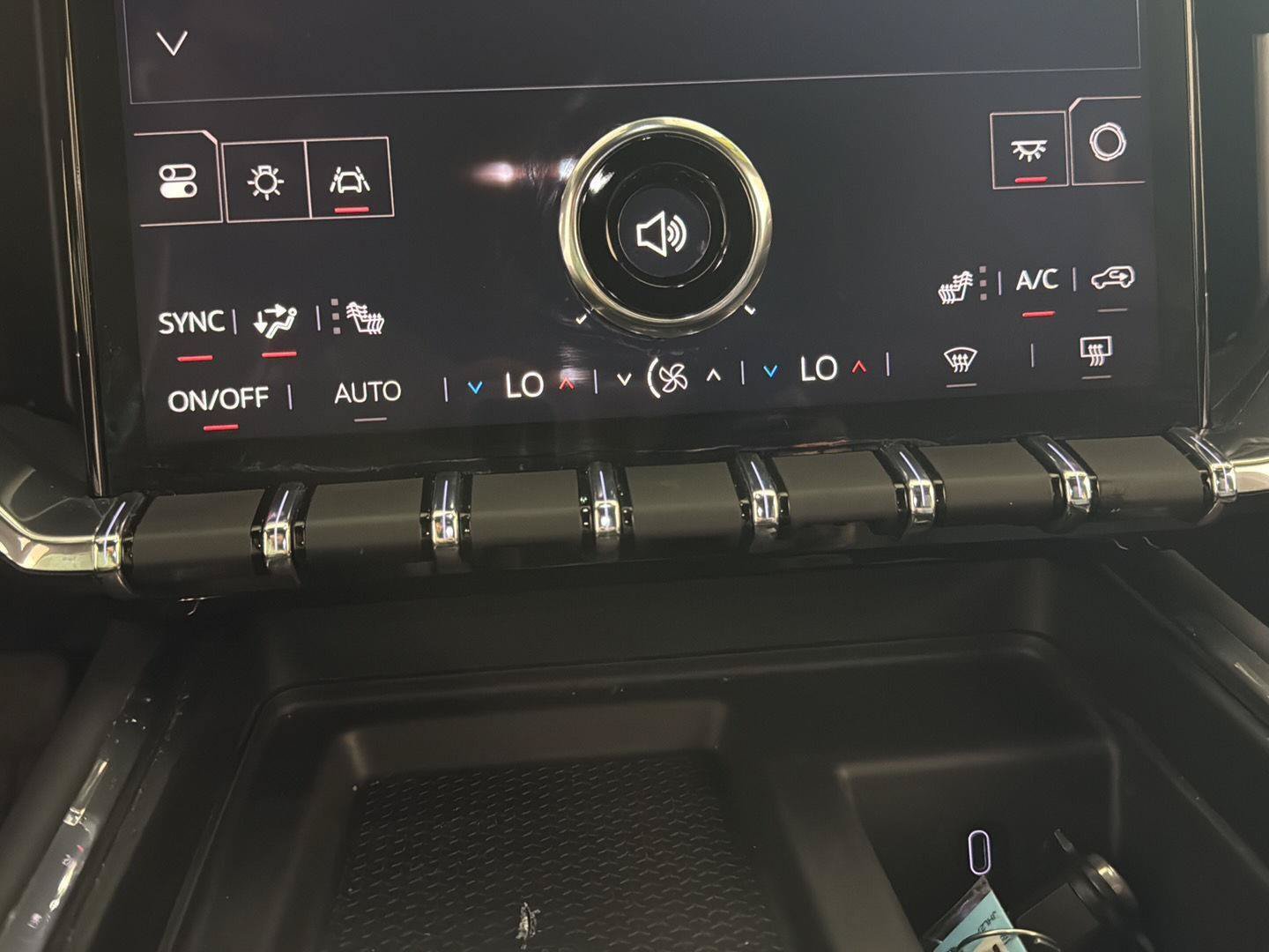 Certified 2024 GMC Acadia Elevation FWD image 25