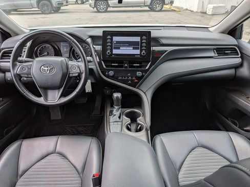 Used 2023 Toyota Camry SE image 28