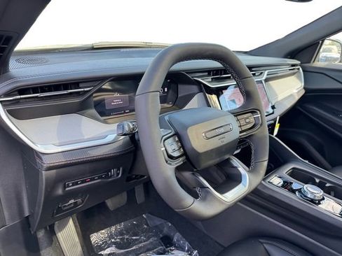 New 2026 Jeep Cherokee Limited AWD/4WD image 11