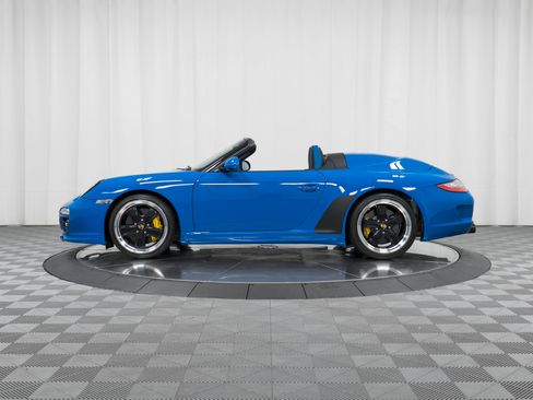 Used 2011 Porsche 911 Speedster image 2