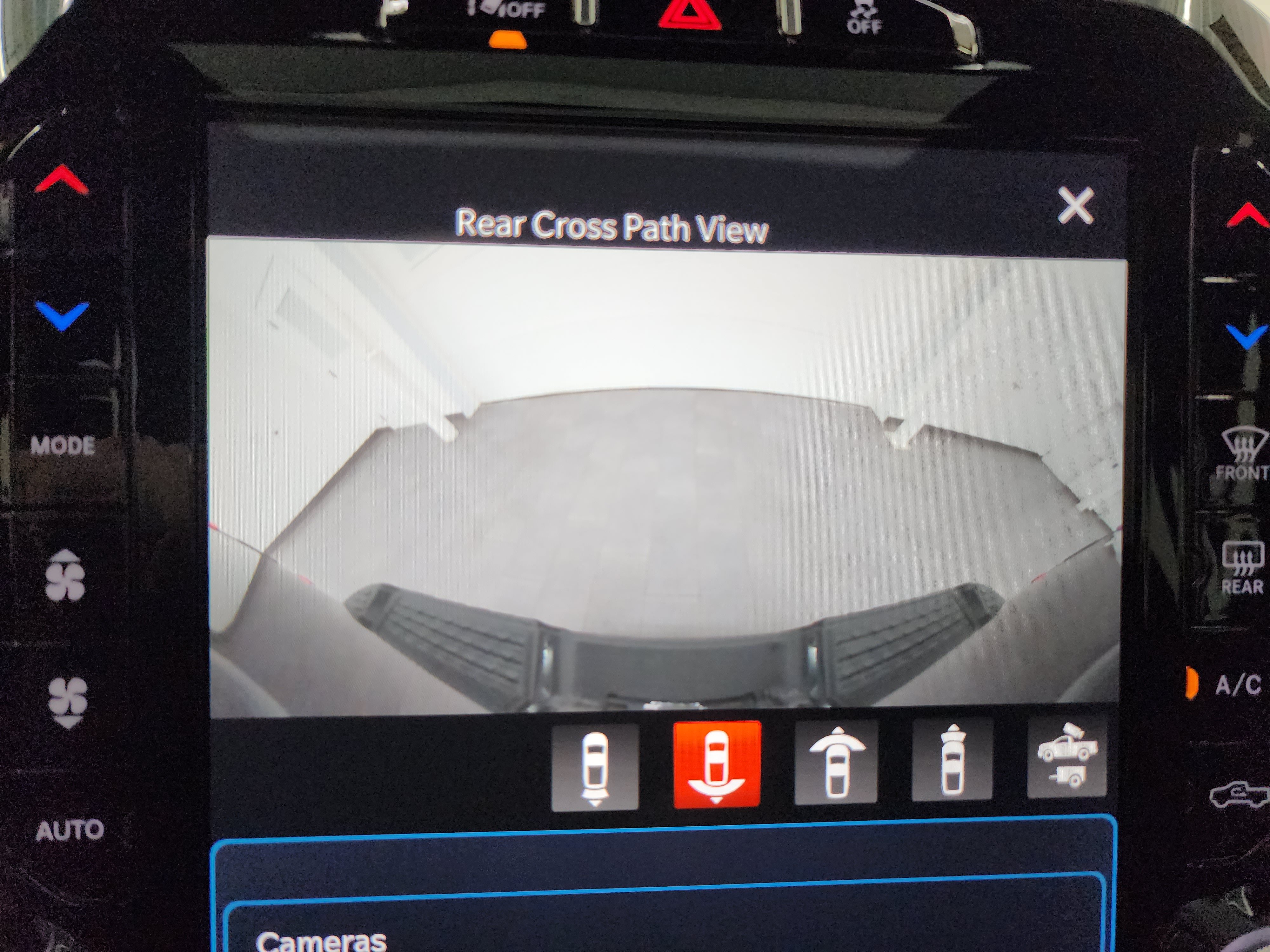 Used 2022 RAM 3500 Laramie AWD/4WD image 55