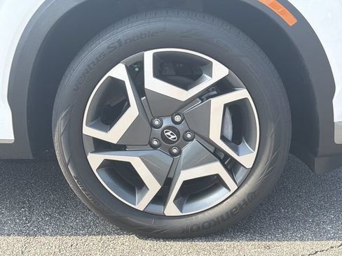Used 2024 Hyundai Palisade Limited FWD image 12