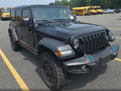 Certified 2023 Jeep Wrangler Unlimited w/ Sun & Screen Package AWD/4WD image 3