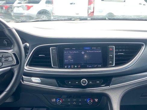 Used 2024 Buick Enclave Essence w/ Sport Touring Edition FWD image 29