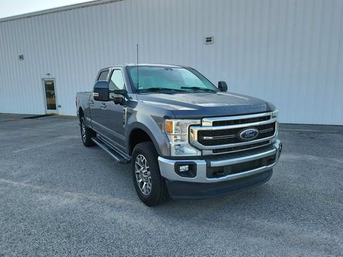 Used 2022 Ford F250 Lariat w/ Lariat Ultimate Package AWD/4WD image 2