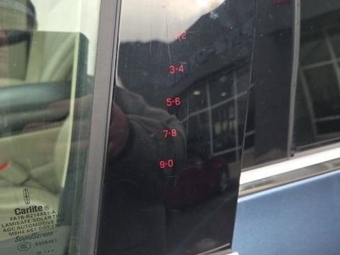 Used 2019 Lincoln Nautilus Reserve image 23