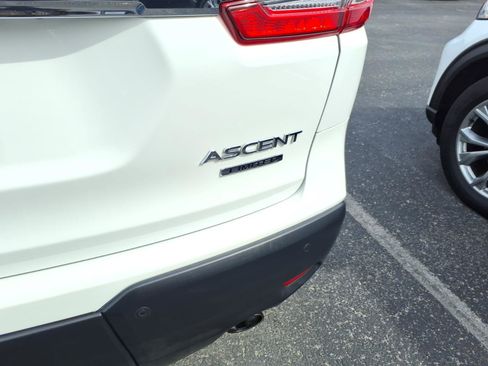 Used 2023 Subaru Ascent Limited image 5