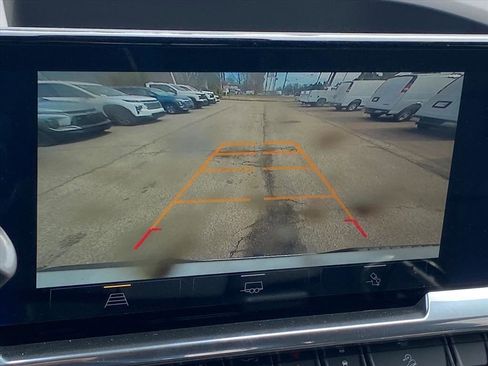 New 2025 Chevrolet Silverado 1500 LT image 16