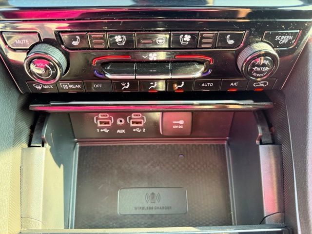 Used 2025 Jeep Grand Cherokee L Limited w/ Luxury Tech Group II AWD/4WD image 14