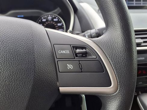 Used 2020 Mitsubishi Eclipse Cross LE image 13