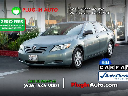 Used 2007 Toyota Camry LE FWD image 1