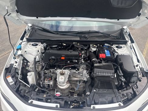 Used 2023 Honda Civic Sport image 17