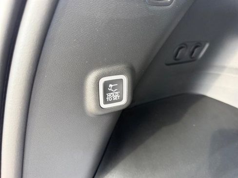 New 2026 Jeep Cherokee Limited AWD/4WD image 7