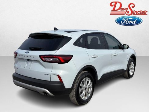 Used 2025 Ford Escape Active image 7