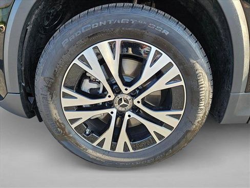 Certified 2025 Mercedes-Benz GLA 250 image 22