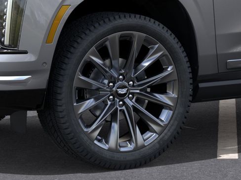 New 2026 Cadillac Escalade Luxury w/ LPO, Radiant Package AWD/4WD image 9