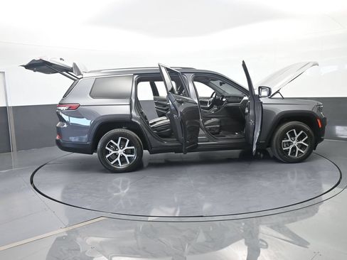 Used 2023 Jeep Grand Cherokee L Limited w/ Trailer Tow Group (B) RWD image 77