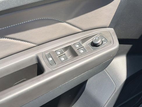 Certified 2022 Volkswagen Atlas SE image 20