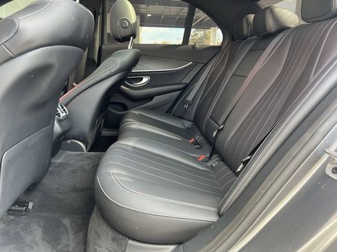 Used 2022 Mercedes-Benz E 350 Sedan w/ AMG Line Exterior image 16