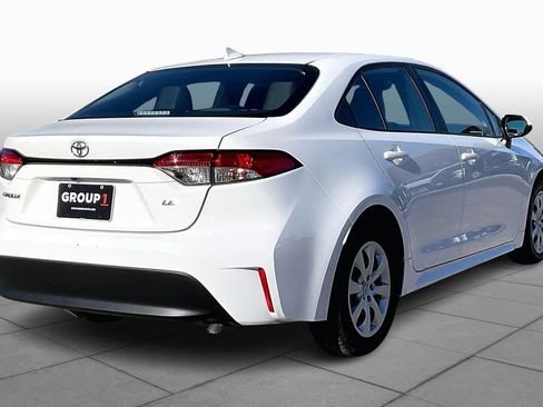 Used 2024 Toyota Corolla LE image 11