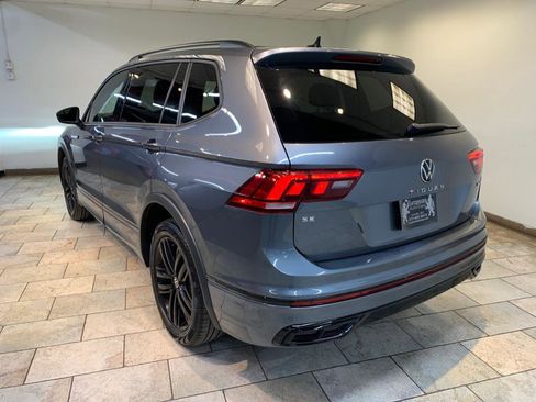 Used 2022 Volkswagen Tiguan SE R-Line image 6