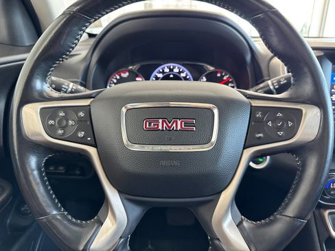 Used 2022 GMC Terrain Denali image 27