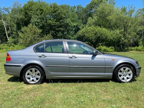 Used 2005 BMW 325xi Sedan AWD/4WD image 24