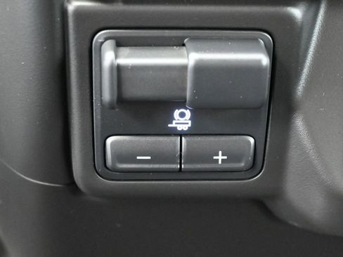 Used 2021 Chevrolet Silverado 1500 Custom image 29