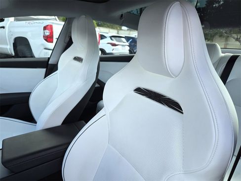 Used 2025 Tesla Model 3 Performance image 18