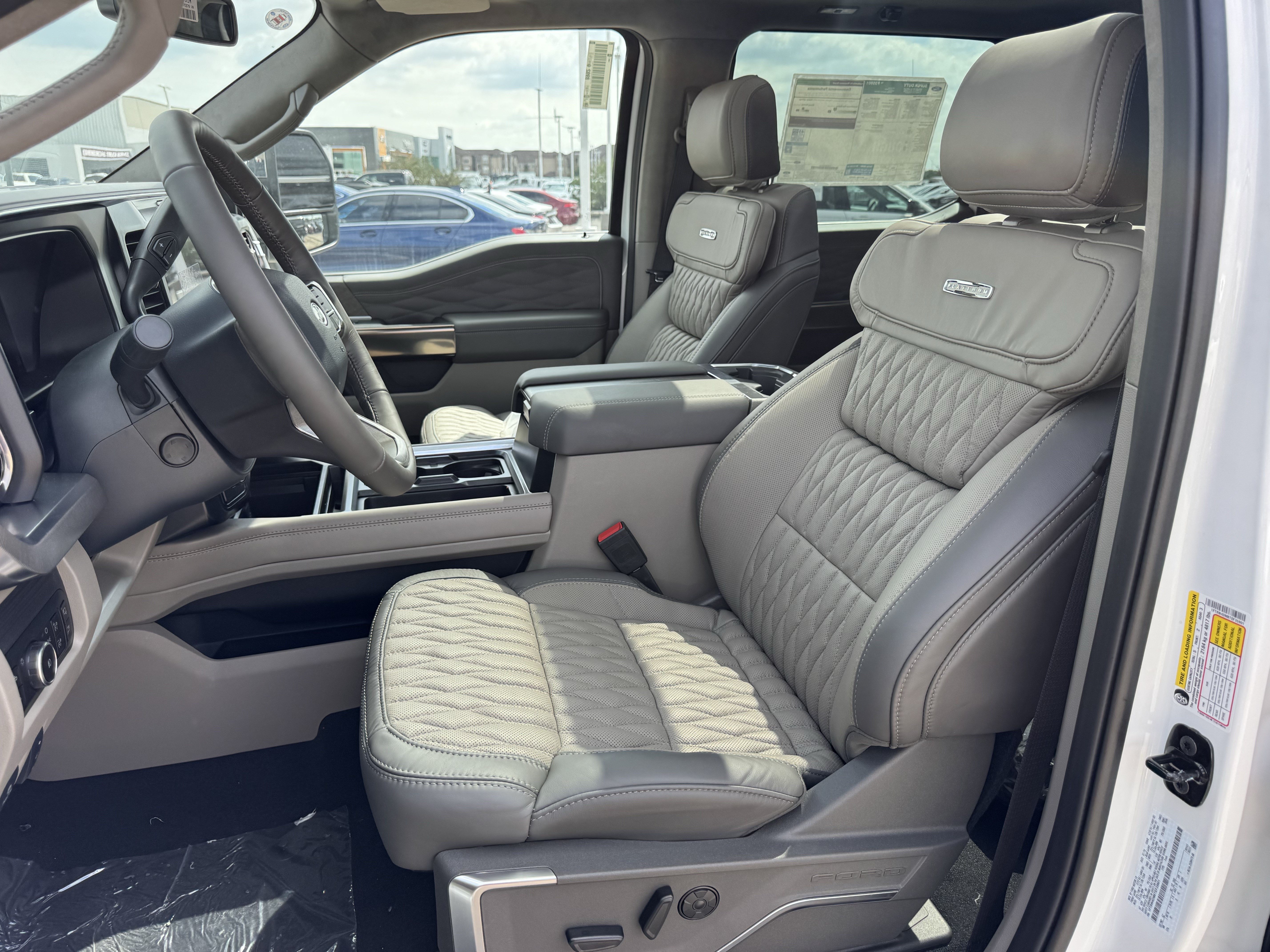 New 2026 Ford F450 Platinum w/ Platinum Plus Package AWD/4WD image 19