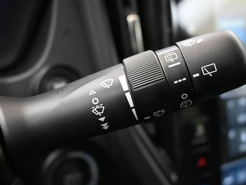 New 2026 Subaru Forester Premium image 29