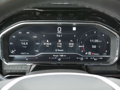 Used 2022 GMC Sierra 1500 SLT image 14