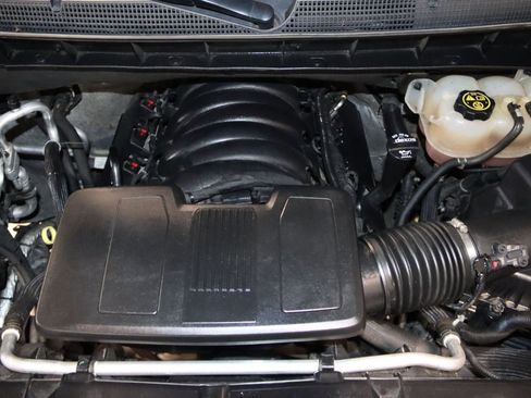 Used 2021 Chevrolet Silverado 1500 LT Trail Boss w/ Bed Protection Package image 23