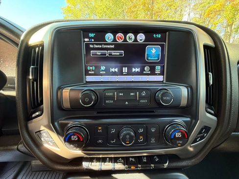 Used 2018 GMC Sierra 2500 Denali w/ Suspension Package, Off-Road image 16