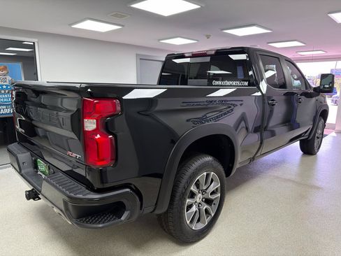 Used 2021 Chevrolet Silverado 1500 RST AWD/4WD image 3