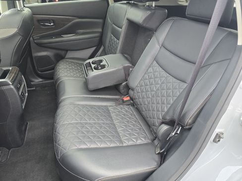 Used 2024 Nissan Murano Platinum AWD/4WD image 32