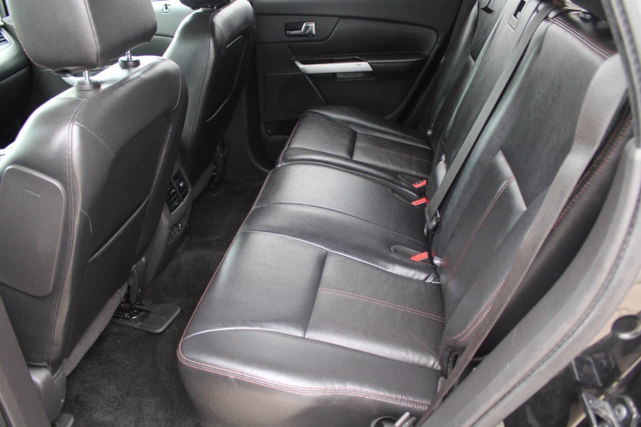 Used 2013 Ford Edge SEL FWD image 14