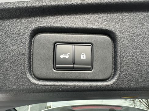 New 2026 Nissan Pathfinder SL AWD/4WD image 34