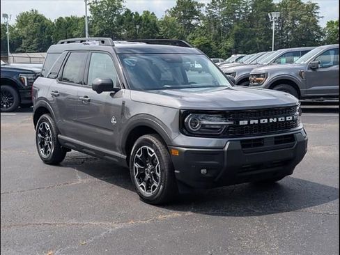 New 2025 Ford Bronco Sport Outer Banks w/ Outer Banks Tech Package+ image 2
