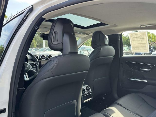 Used 2025 Mercedes-Benz C 300 4MATIC Sedan image 21