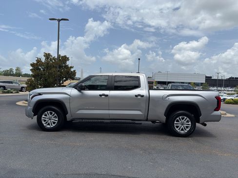Used 2024 Toyota Tundra SR5 AWD/4WD image 6