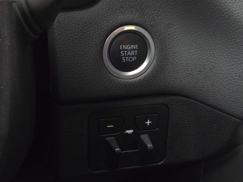 Used 2023 Toyota Tundra Limited image 20