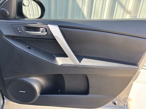 Used 2012 MAZDA MAZDA3 i Grand Touring w/ Tech Pkg image 32