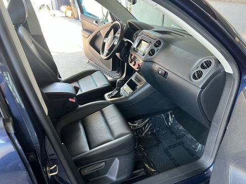 Used 2016 Volkswagen Tiguan S FWD image 10