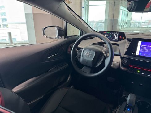 New 2026 Toyota Prius Plug-In Hybrid FWD image 36