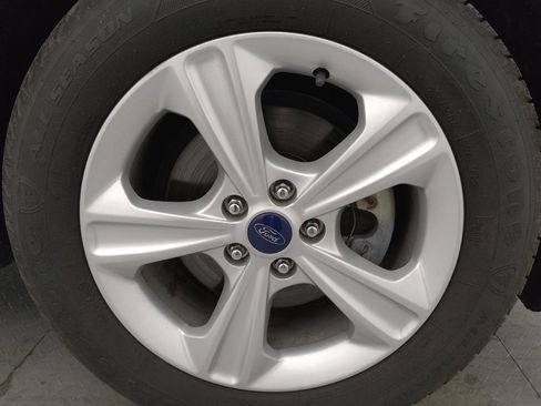 Used 2015 Ford Escape SE w/ Equipment Group 201A image 31