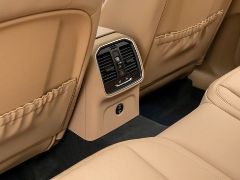 New 2026 Porsche Macan S image 17