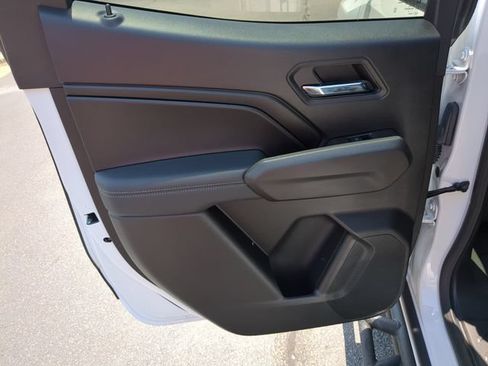 Used 2025 Chevrolet Colorado LT w/ Advanced Trailering Package RWD image 26