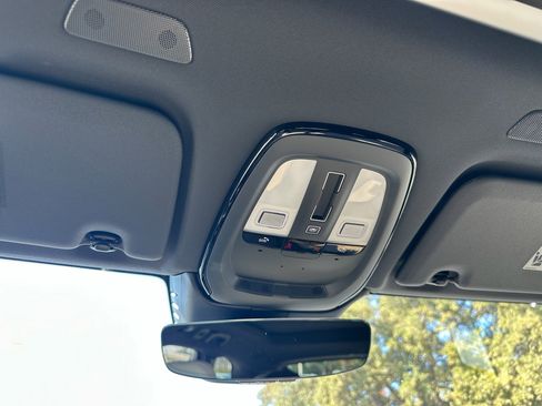 New 2026 Volvo XC60 B5 Plus w/ Protection Package Premier image 15